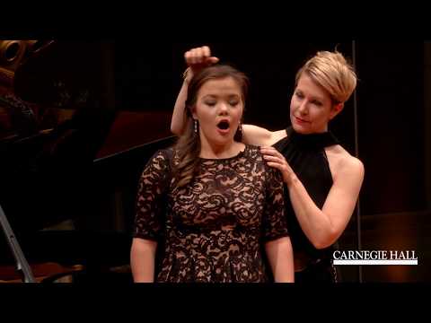 Joyce DiDonato Master Class January 2016: Mozart’s “Non so più cosa son, cosa faccio”