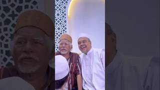 Download lagu Kegembiraan Hati Wan Syaikhon Bersama Sayyiduna Habibana Abuya Aba Habib Rizieq Shihab #habibrizieq mp3 Download lagu Kegembiraan Hati Wan Syaikhon Bersama Sayyiduna Habibana Abuya Aba Habib Rizieq Shihab #habibrizieq mp3