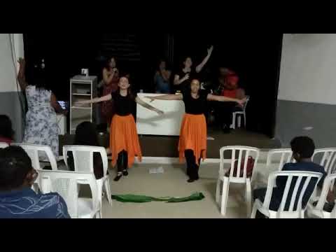 Ele vem pra restaurar louvor e dança - Esse é o tempo, essa é a hora, quem vai responder aí Senhor?
