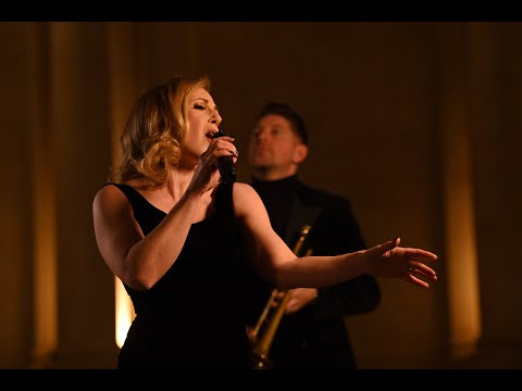 Multi Award-Winning Jazz Singer Becki Biggins - Duo