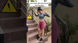 Download lagu BUAT KAMU YANG IRI LIAT PERUT CEWEK LAIN RATA BANGET ☺️🙏🏻 mp3