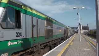 preview picture of video 'IR Loco No 224+MK4's departs portlaoise'