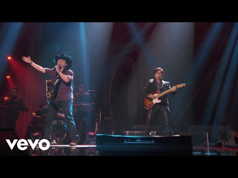 Chitãozinho & Xororó - Nascemos Pra Cantar (Ao Vivo)