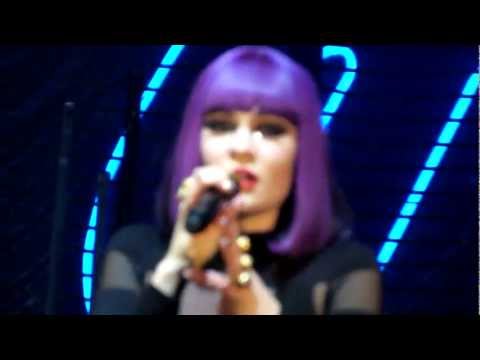 Jessie J - My Shadow - live Doncaster 19 october 2011 - HD