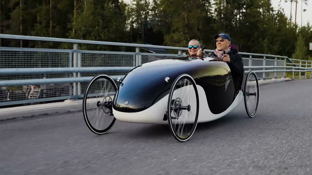 Kinner four-wheeled two-seater velomobile facade placeholder
