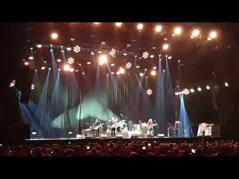 Patti Smith - I'm Free (The Rolling Stones Cover) / Live @ Le Cabaret Vert / 24.08.2019