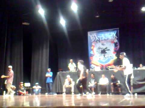 Batalha da Amizade 2011 Intrusos crew vs funk -focker