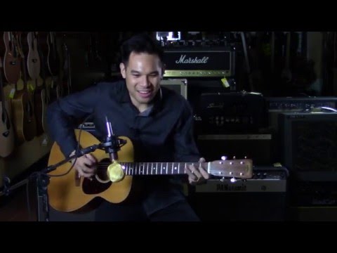 1964 C.F. Martin OOO-18