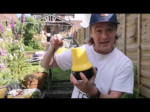 12v Submersible Water Pump, part 1 of 2 videos- Makita Battery?