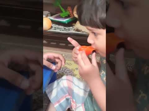 Fruits time😋😋😍😍@khadija daily vlogs# #dailyvlogs #khadijavlogs #food #minivlog #viralvideo #support