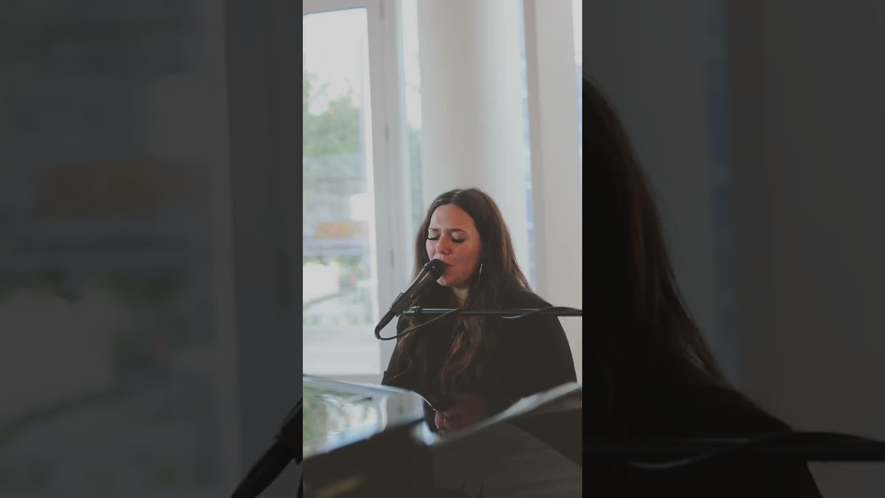 Promotional video thumbnail 2 for Alex Blair