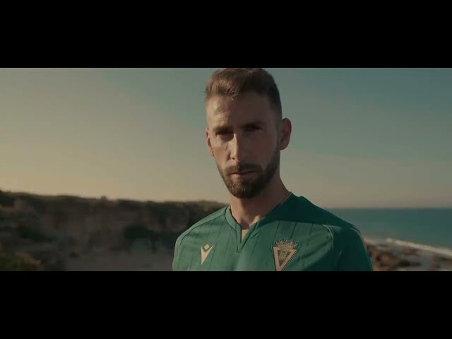 Vídeo relacionado con Macron Cádiz CF 24/25 Third Short Sleeve T-Shirt XL