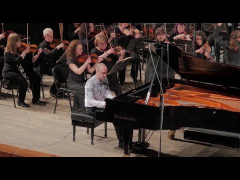 Vladigerov - Piano Concerto No3 Part II Andante