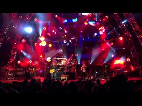 Dave Matthews Band with Warren Haynes - Cortez the Killer 6-10-2015