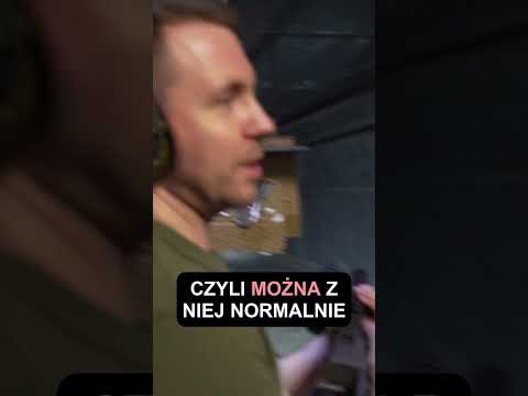 REPLIKA BRONI z FILMU "UCIECZKA Z NOWEGO JORKU"