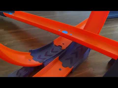 Automobilio ir trasos rinkinys Mattel „Hot Wheels“ video