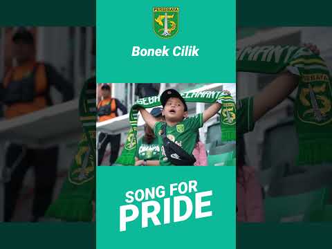 Pemain Persebaya Dengarlah Bonek Cilik ini Nyanyikan Song For Pride