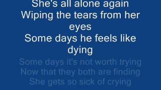 Green Day - Extraordinary Girl (Lyrics on Screen)