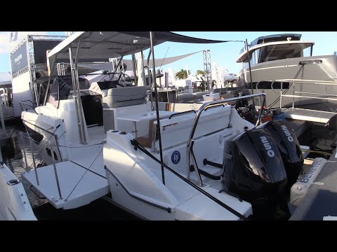 Amazing Bow Rider ! 2023 Beneteau Flyer 9 Sundeck Amazing Bow Rider ! 2023 Beneteau Flyer 9 Sundeck