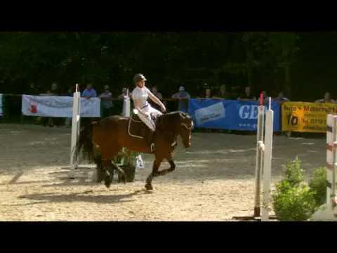 Kaja Celine Hofmeister - Zaubermaus Stechen - Platz 1
