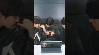 Download lagu The way Heeseung smirked after that comment 😏😂#enhypen#heeseung#jungwon#jake#shorts#funny mp3 Download lagu The way Heeseung smirked after that comment 😏😂#enhypen#heeseung#jungwon#jake#shorts#funny mp3