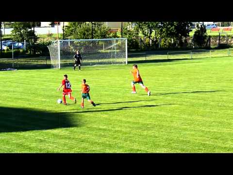 Gól Juraja Balka na 1:1 (Veľký Lapáš U15 - Nevidzany U15 2:2)