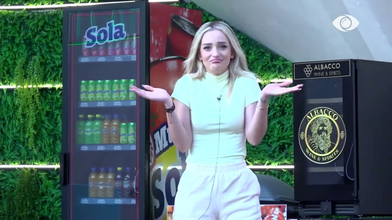 “Çika jonë pink”/ Surprizë nga ajri për Selin, katër parashuta për finalisten