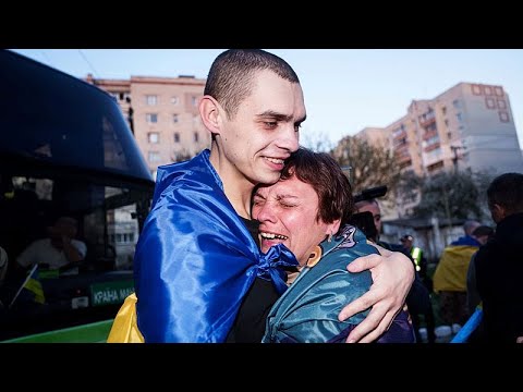 Ukraine welcomes home 277 soldiers in largest prisoner exchange of war