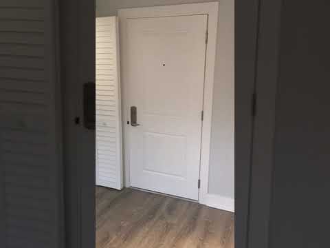 7645 N Sheridan Rd #113 1BD/1BA