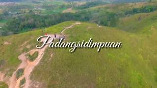 preview picture of video 'Padangsidimpuan - Bukit Teletubis'