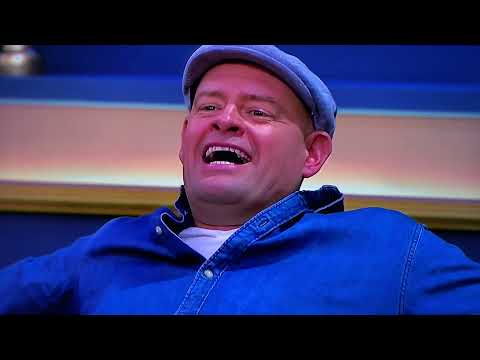 Beste Szene!!! LOL: Last One Laughing Teddy Teclebrhan Bauchredner Lassy Pudel Dackel