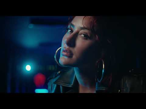 Faruk Sabancı & Melek Mosso - Mazeretim Var Asabiyim Ben