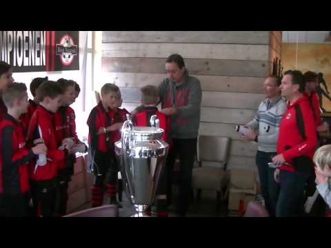 HULDIGING BEST VOORUIT D2 DECMBER 2014 (stel HD in)