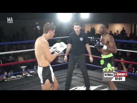 Roar Combat League 14 - Simeon POWELL vs Danny MORIARTY