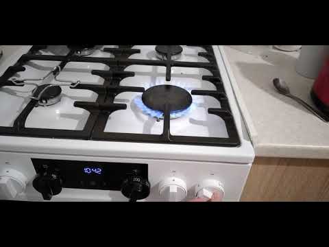 Комбинированая газовая плита с электродуховкой модель Gorenje K 5341 WF-B горение