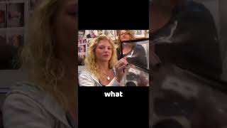 Download lagu H2O Behind the scenes: Wardrobe and Makeup #h2ojustaddwater #mermaids #movie mp3