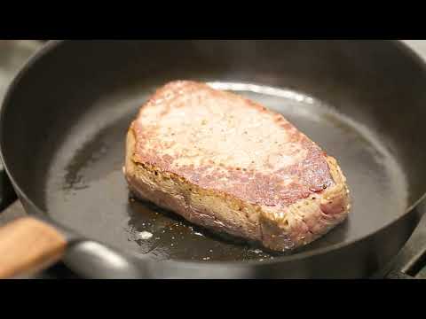 ボリュームのある贅沢なお肉に七味唐がらしのサムネイル