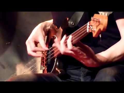 Pino Palladino bass solo on "What's wrong with you" - PSP