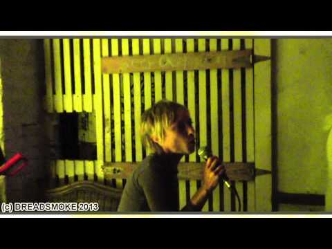 FORWARD FEVER ft sista leesah - dub "changes'' your way \ live pt1 @ int landhuis - gent 10-08-2013