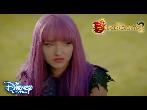 Descendants 2 (Clip 'Mal Is Confused')