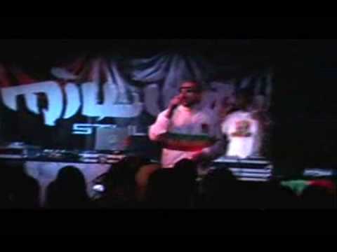 CHELUZ CHILE TOUR 2008 allongside Million Stylez