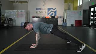 Strengthening the core: Shoulder plank