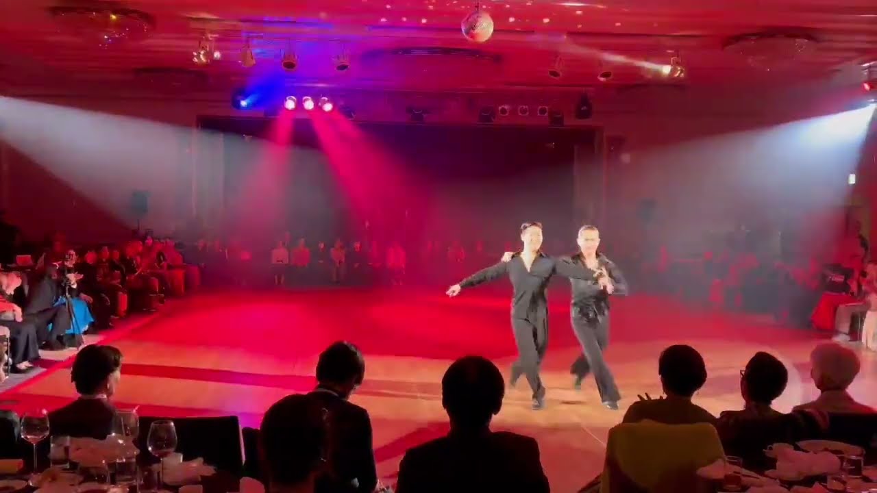 【サンバ】社交ダンス・メンズラテンダブルス【ハッシー&ロペス】