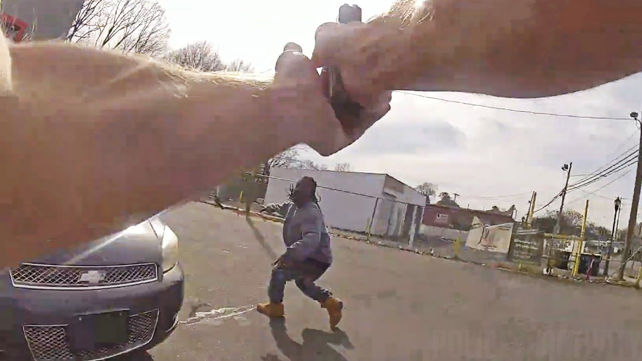 Officer Shoots Fleeing Suspect as He Throws Away Gun