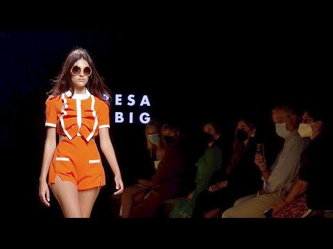 Teresa Helbig | Spring Summer 2022 | Highlights