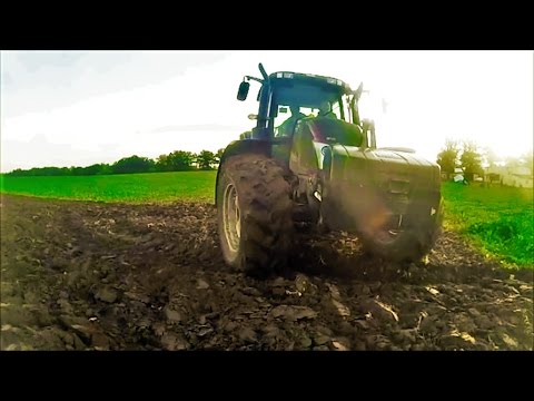 Extremalna orka na glinie w jesień 2016 z Valtrą N123 i Pług Kuhn Master 102 na wesoło i z bassem