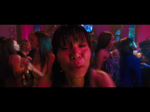 Girls Trip (Clip 'The Absinthe Starts to Kick in at the Club')