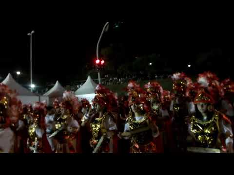 Bateria Chapa Quente | Mocidade Unida da Mooca - Mestre Caik - Desfile 2014 - Subida do Samba