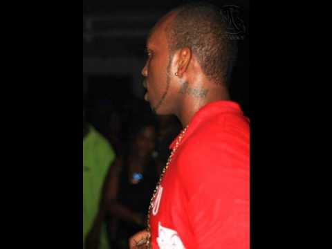 29 - Suppa feat Ghetto Princess - Rien Ne Bouge