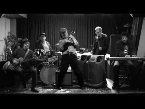 the heymacs - Freeskatin'